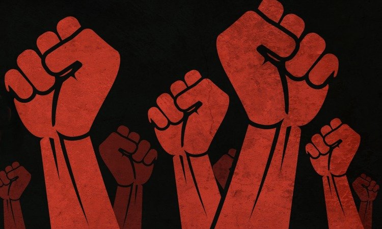 Sanat: Devrimin aynası